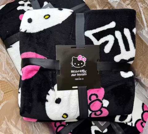 Chăn băng lông Hello Kitty màu đen kích thước 152x127cm