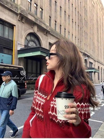 Áo cardigan Loro len thổ cẩm màu đỏ cho nữ