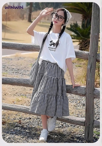 Set bộ 6-10Y WinWin áo cotton cộc tay trắng kèm túi mix chân váy caro 3 màu