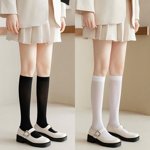 Set 3 đôi tất cao cổ màu trắng, đen