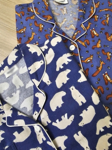 Bộ pyjama dài tay Beemon hoạ tiết sóc và gấu màu xanh cho bé