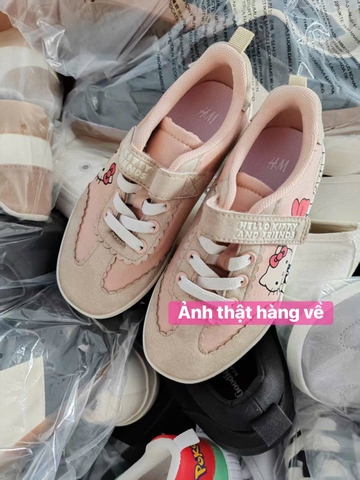 Giày H&M Sanrio Hello Kitty màu hồng buộc dây kèm quai dán