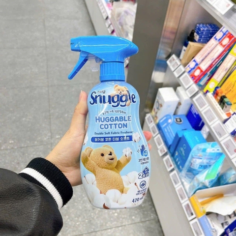 Xịt thơm quần áo Snuggle Hàn Quốc 470ml