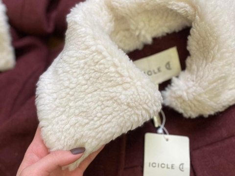 Áo khoác dạ ICICLE cổ lông 2 màu đỏ, xanh