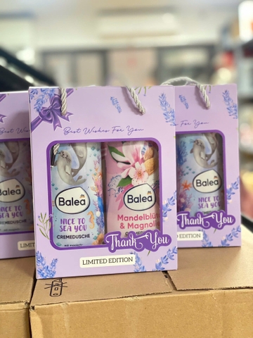 Set quà tặng 2 chai sữa tắm Balea kèm túi 300ml