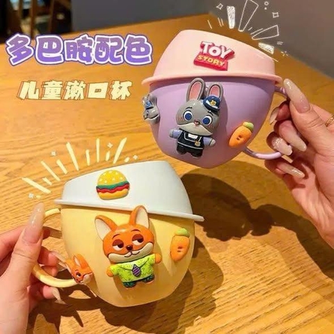 Set 2 cốc Zootopia cáo thỏ kèm bàn chải