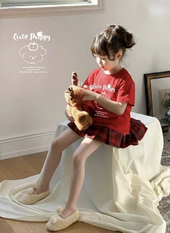 Bộ cộc tay Melisa Cute Puppy chân váy kẻ caro màu đỏ