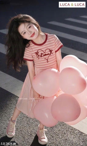 Váy cộc tay cotton thô Luca&Luca Lamoir hồng kẻ ngang