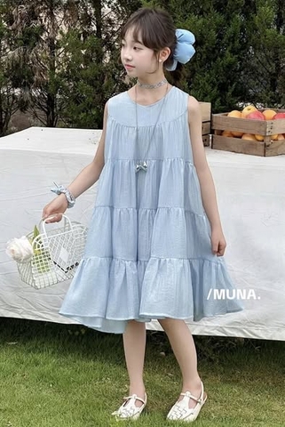 Váy voan suông Munaya Studio màu xanh sát nách size đại cho bé