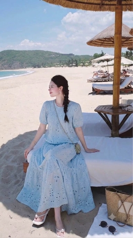 Bộ NaNa áo tay phồng chân váy maxi ren thô hoa dài màu xanh blue