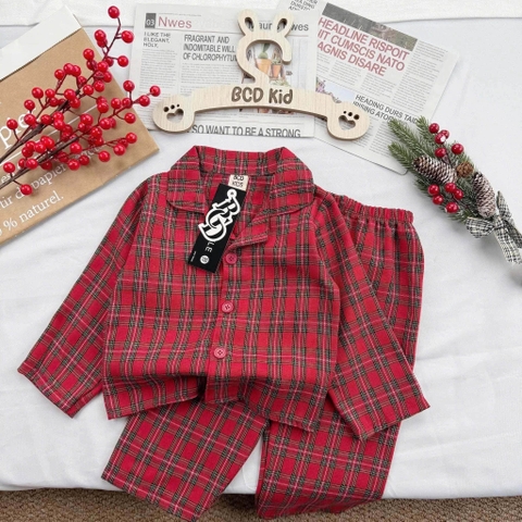 Set 2 bộ ngủ dài tay đỏ, xanh cho bé