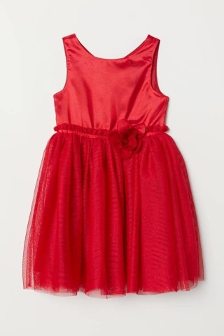 Váy H&M đỏ vải satin lụa đính hoa chân voan lấp lánh