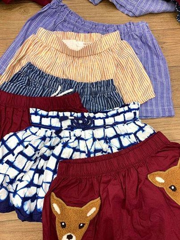 Chân váy Oshkosh và Cat&jack