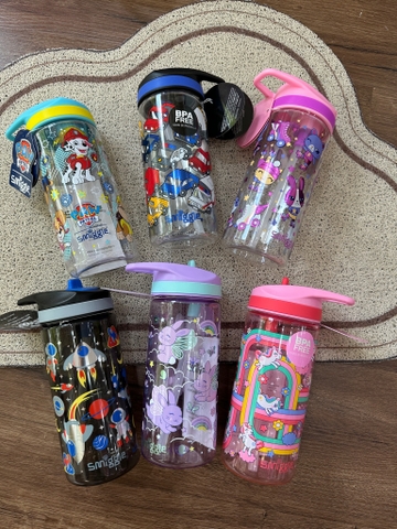 Bình nước nhựa NHỎ 440ml hãng Smiggle có ống hút cho bé nhiều mẫu