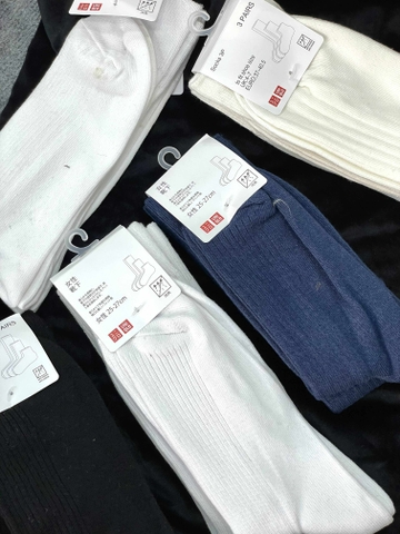 Set 3 đôi tất Uinqlo cổ cao size 37-40.5 trắng, đen, mix màu