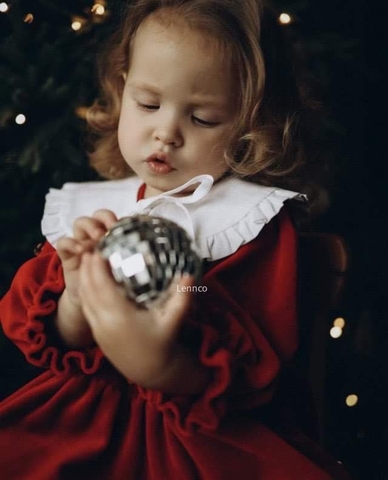 Váy nhung Lennco Noel đỏ cổ bèo trắng tay bo
