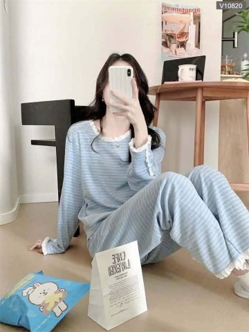 Bộ ngủ xanh kẻ ngang mix ren dài tay cho nữ