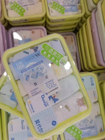 Set 4 quần chip 7A cotton Giwuyo hộp xanh nhiều mẫu