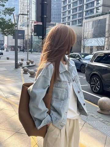 Áo khoác jean cài khuy dài tay cho nữ