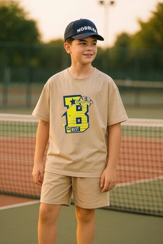 Bộ cộc tay áo nâu chữ B vàng quần sooc MBCKIDS