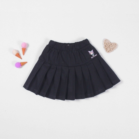 Chân váy cotton Nexxi xếp ly dáng ngắn hình Kuromi màu Đen