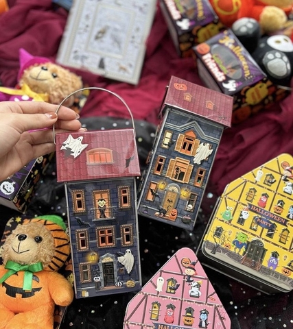 Hộp kẹo ngôi nhà ma ám Halloween