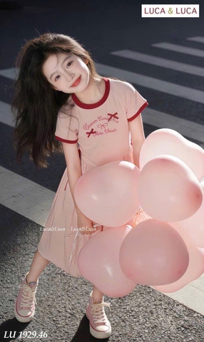 Váy cotton thô cộc tay Dream Come True Luca&Luca hồng viền đỏ