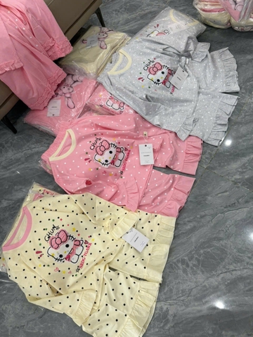 Bộ dài tay Hello Kitty Chilling24 3 màu hồng, be, xám