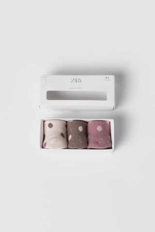 Tất Zara dư xịn nhiều mẫu thu đông