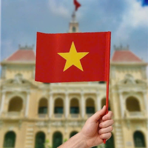 Cờ đỏ sao vàng CẦM TAY size 26