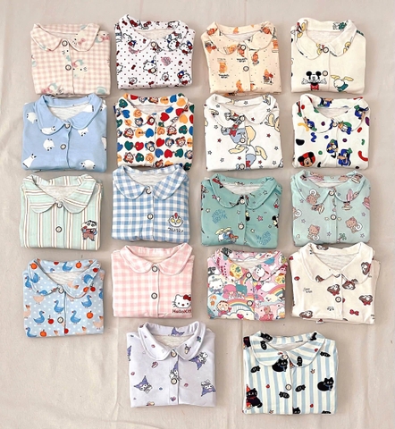 Bộ Pyjama Qibao màu be nhân vật Mickey Donald