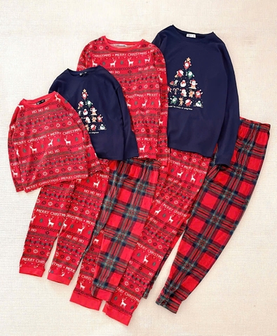 Bộ pyjama TEX họa tiết Noel 2 mẫu đỏ, xanh
