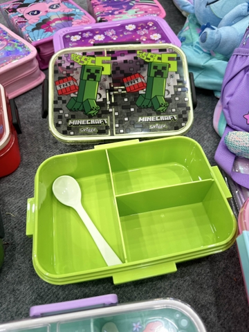 Hộp đựng cơm 3 NGĂN Smiggle BPA Free cho bé