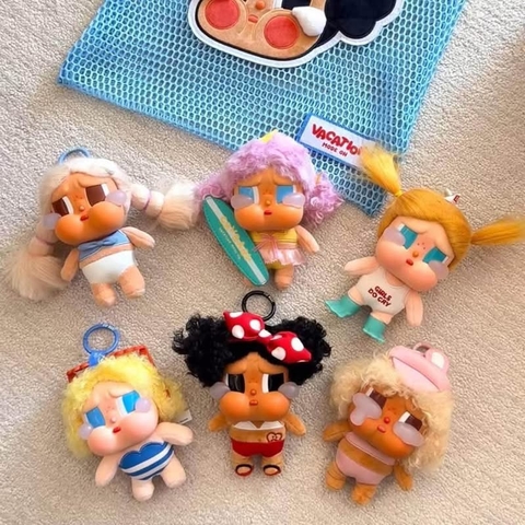 Blindbox Cry Baby Vacation Mode On