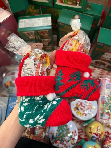 Tất len bánh kẹo Noel màu đỏ