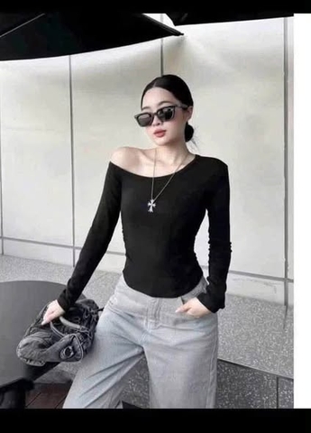 Áo thun lệch vai Moses Queen dài tay 8 màu cho nữ
