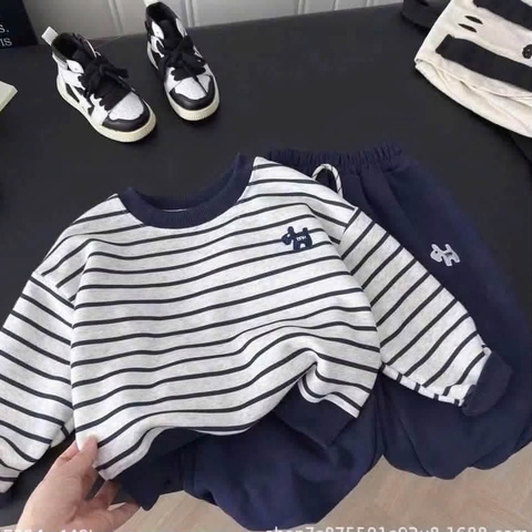Bộ nỉ kẻ ngang navy xám thêu cún
