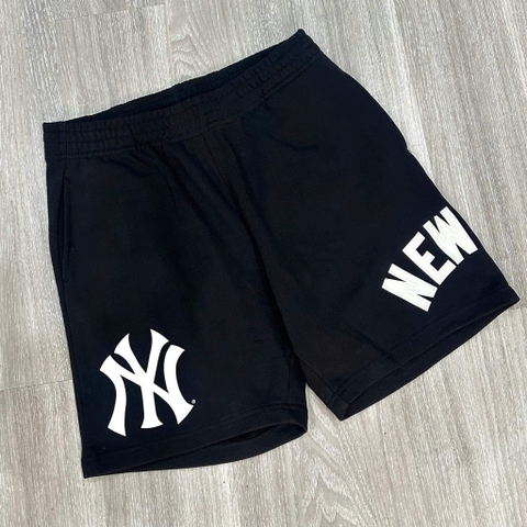 Quần NY Chữ Đùi