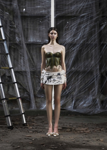 NONE Dirty Ruffle Sides Mini Skirt