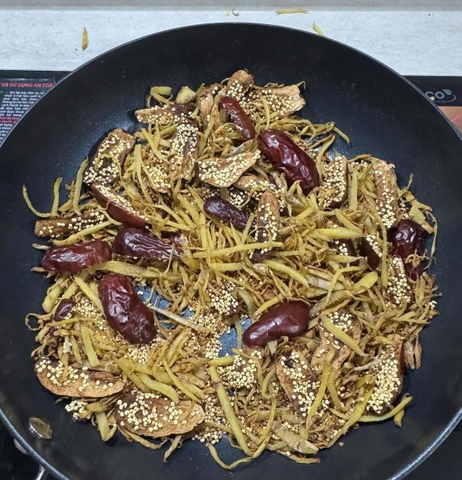 1kg trà tiểu mễ gừng táo đỏ