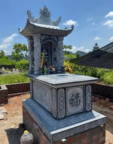 Mộ đá mái mỹ nghệ