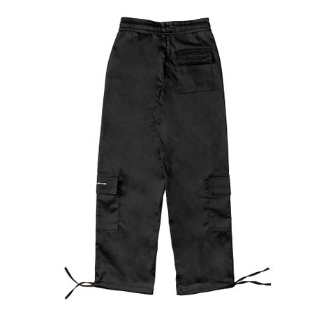 Quần parachute túi hộp khóa kéo ykk SISTERS rút dây bo chân màu đen chất liệu kaki