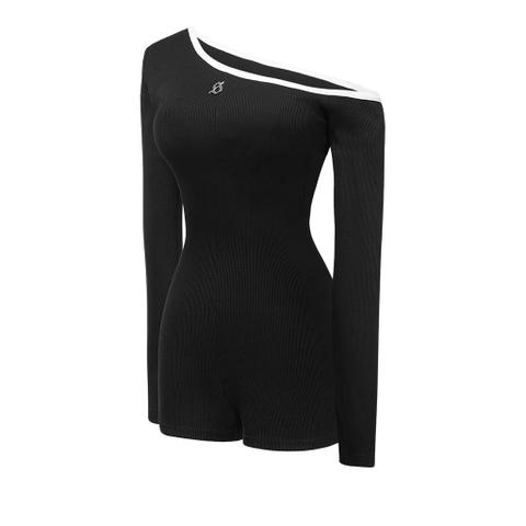 Sisters Jump đùi lệch vai Zoe