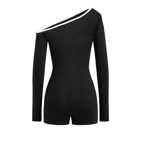 Sisters Jump đùi lệch vai Zoe