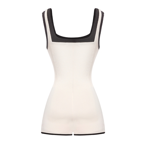 Jumpsuit nữ hai dây phối viền SISTERS đính cúc vải logo inox