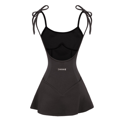 SISTERS Jump váy hai dây hở lưng Kyuin