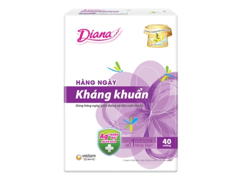 Băng vệ sinh hàng ngày Diana Sensi kháng khuẩn 40 miếng