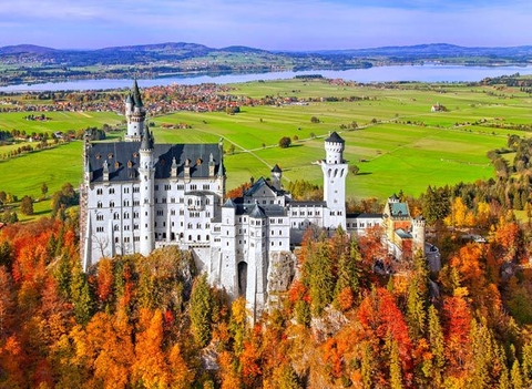 TOUR MÙA THU NƯỚC ĐỨC 6.10-7.10-Lâu đài Neuschwanstein và Lễ hội bia OktoberFest