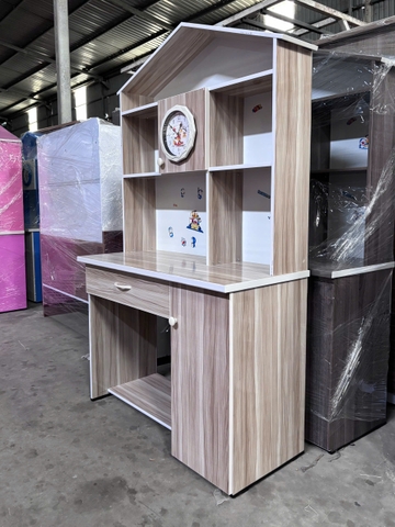 Bàn học sinh 1M2 mái nhà ChinHuei