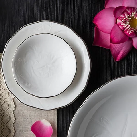 Bộ đồ ăn sứ Minh Long 32 sản phẩm - Sen IFP - Chỉ Bạch Kim